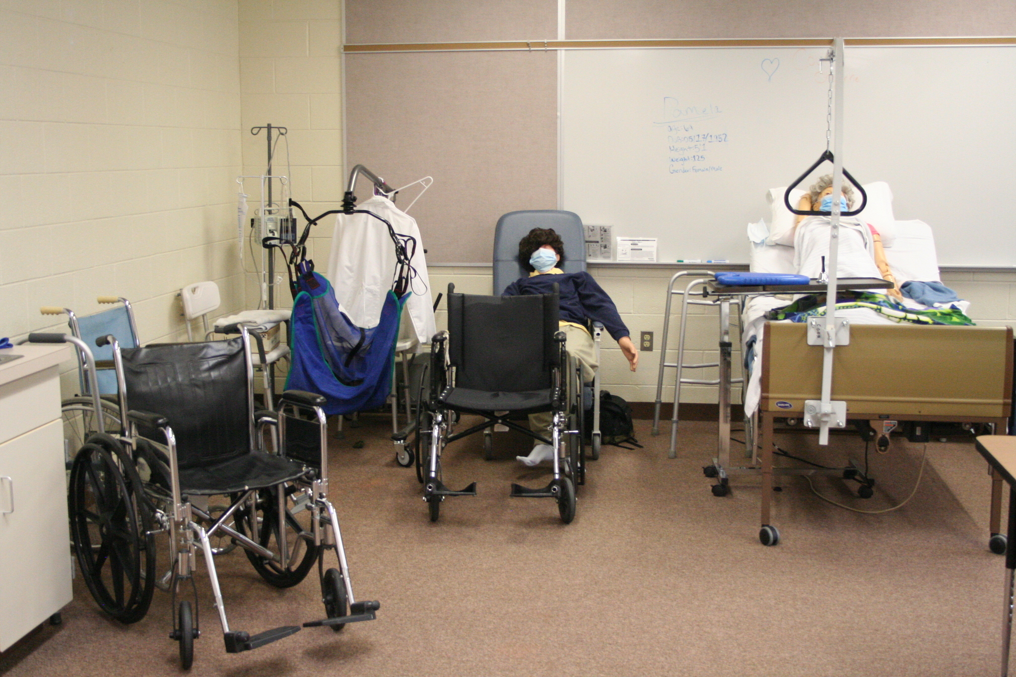 Medical Occupations lab wheelchairs and lifts