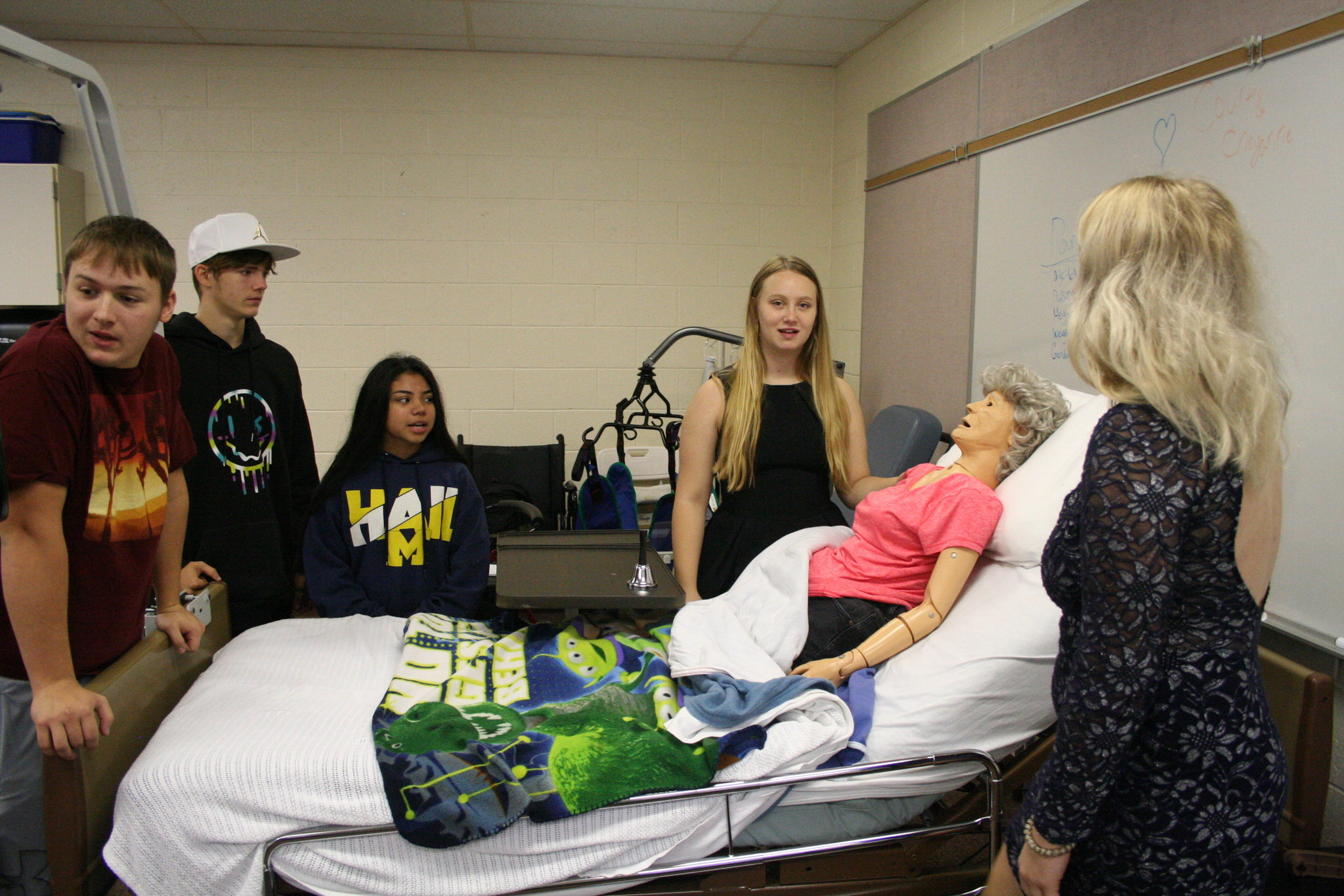 Medical Occupations students in the lab